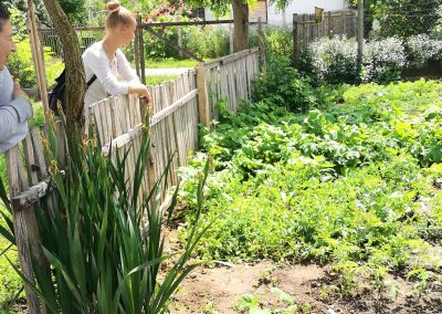Maradj otthon – Műveld a kerted! akció Füzesgyarmaton kert