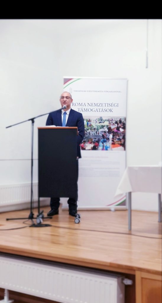 Sztojka Attila, a Társadalmi Esélyteremtési Főigazgatóság /TEF/ főigazgatója pécsi sajtótájékoztatóján 5