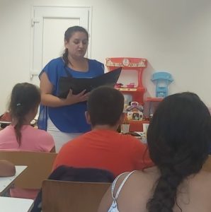 A roma kultúrával és történelemmel ismerkedtek a sarkadi gyerekek a helyi Közösségi Házban 9